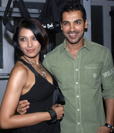 John Abraham-Bipasha Basu John Abraham-Bipasha Basu