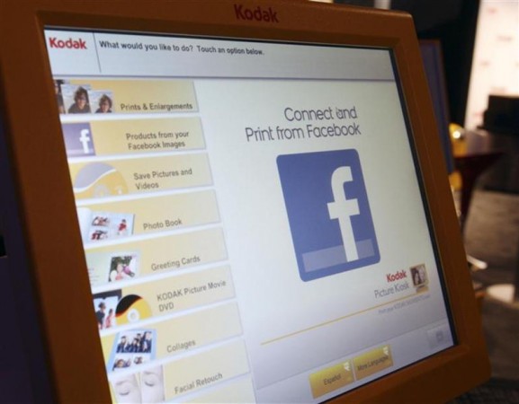 Facebook Flags Serious Concerns amidst Growing Account Numbers that Approach the Billion Mark