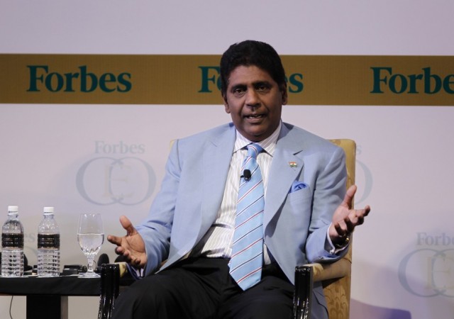 Vijay Amritraj Quits Kingfisher Airlines Board