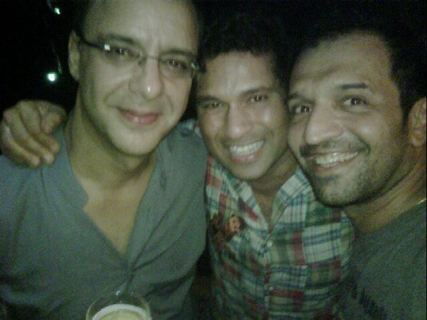 Vidhu Vinod Chopra, Sachin Teldulkar (C), Atul Kasbekar