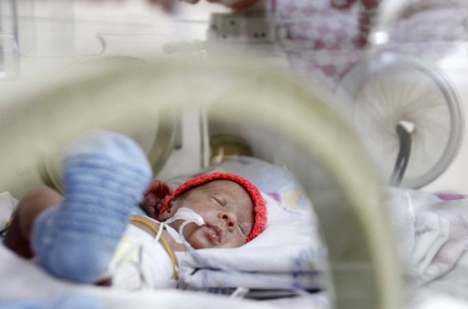 Talking to Premature Babies can Help Language Development