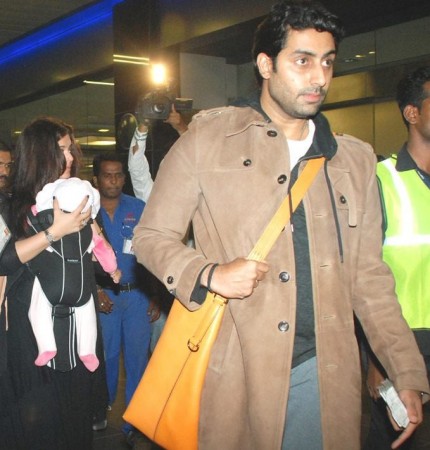 Aishwarya Rai Bachchan with husband Abhishek and daughter Aaradhya at Mumbai Airport (Facebook) Aishwarya Rai Bachchan