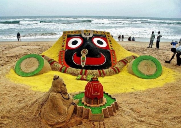 Jagannath Rath Yatra 2012 Begins in Puri (IBTimes) Jagannath Rath Yatra 2012 Begins in Puri
