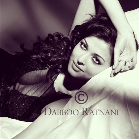 Dabboo Ratnani uploads a stunning picture of Aishwarya Rai (Twitter/ @DabbooRatnani) Dabboo Ratnani uploads a stunning picture of Aishwarya Rai