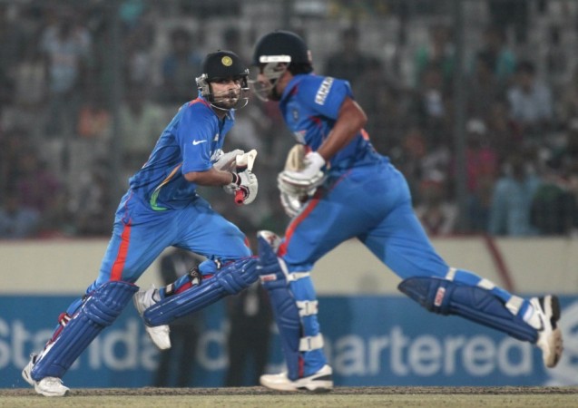 India, Dhoni