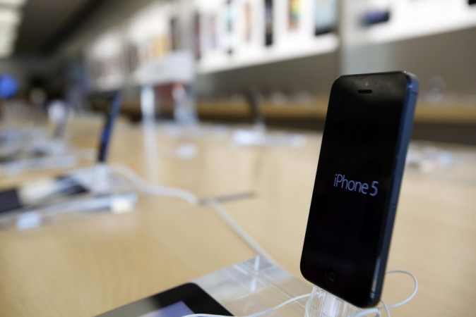 iPhone 5 users must update their phones right now Apple iPhone 5