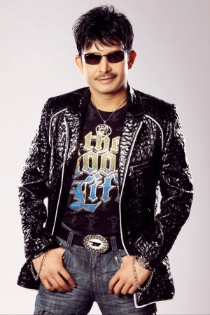 Kamaal R Khan condemns Gautam-Diandra's bathroom act, calls Ali 'undignified' Kamaal R Khan