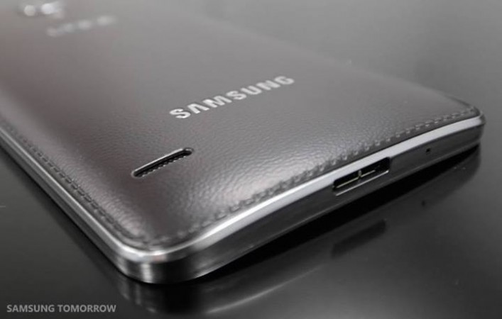 Samsung Galaxy Round Unboxed, Long Distance Wireless charging to arrive in 2014