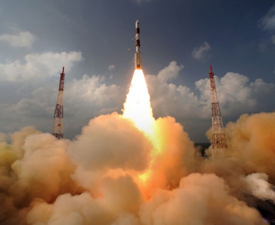 India's Polar Satellite Launch Vehicle (PSLV-C25), carrying Mars orbiter, blasts off from the Satish Dhawan Space Centre in Sriharikota (Reuters) India's Mars mission