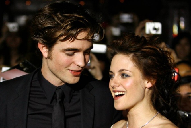 Kristen Stewart is reportedly preparing traditional English cuisines for Robert Pattinson on Thanksgiving.(Reuters)