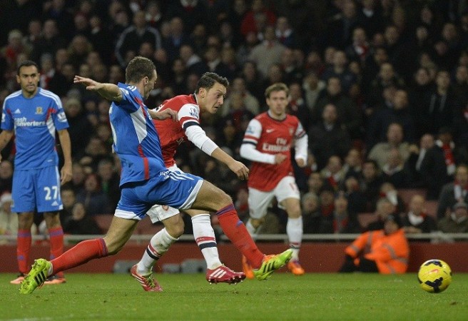 Mesut Ozil Arsenal Hull