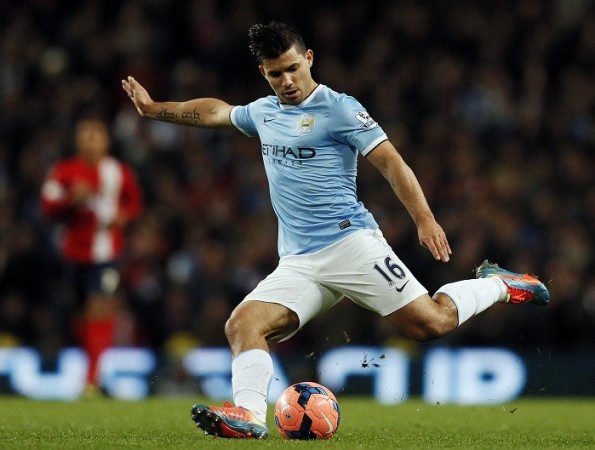 Manchester City striker Sergio Aguero prepares to shoot in the FA Cup third round replay against Blackburn Rovers, 15 January. Reuters Sergio Aguero Manchester City