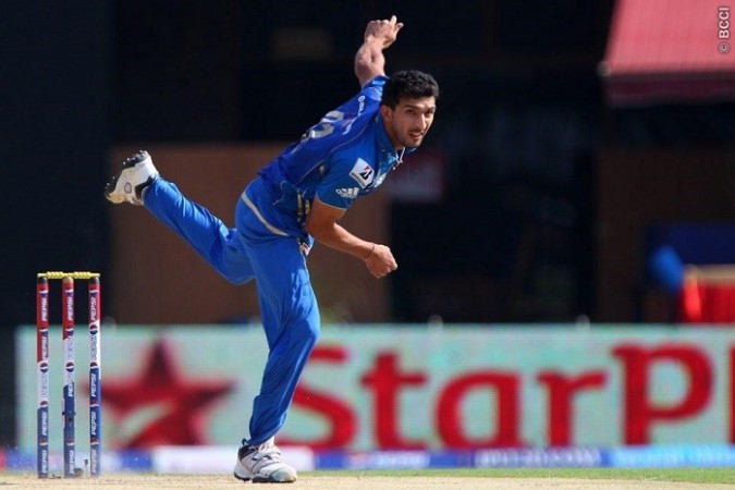 Rishi Dhawan went for a massive Rs 3 crore during the IPL 7 auction. Ron Gaunt/IPL/SPORTZPICS Rishi Dhawan Mumbai Indians IPL