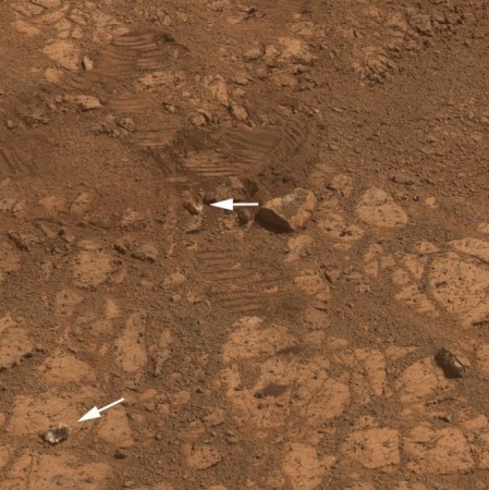 Scientists Solve Mystery of Mars 'Doughnut Rock'