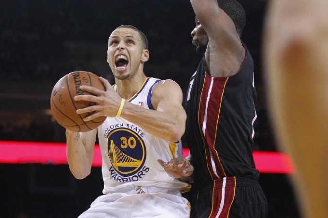 Stephen Curry will be one of the favourites to win the Foot Locker Three Points Contest Stephen Curry Golden State Warriors