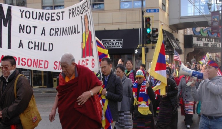 Tibetans rally across Minneapolis downtown to mark the 55th Tibetan national uprising anniversary in Minnesota, U.S.A (Photo Credit: Tendar Tsering) Tibetans rally across Minneapolis downtown to mark the 55th Tibetan national uprising anniversary in Minnesota, U.S.A (Photo Credit: Tendar Tsering)