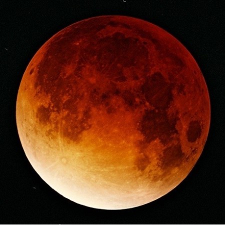 With an impending rare astronomical event of four blood moons or Total Lunar Eclipses approaching, fears are growing of an apocalypse. (Image: Wiki Commons)