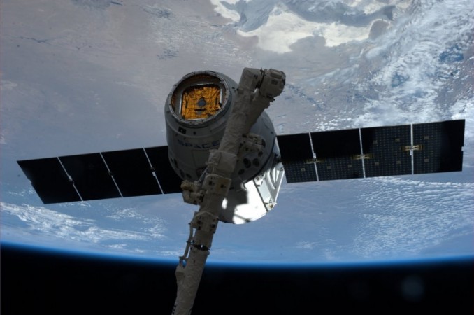 SpaceX's Dragon Returns to Earth from Space Station (NASA)
