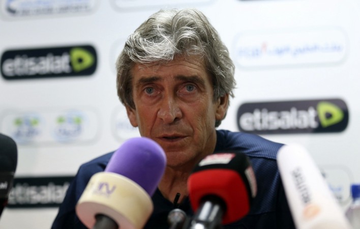 Pellegrini expects Vincent Kompany to be available during City's clash against Burnley on Sunday Manuel Pellegrini
