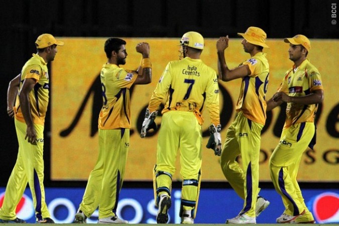 CSK players celebrate a wicket against the Mumbai Indians in the IPL 2014 Eliminator, 28 May CSK