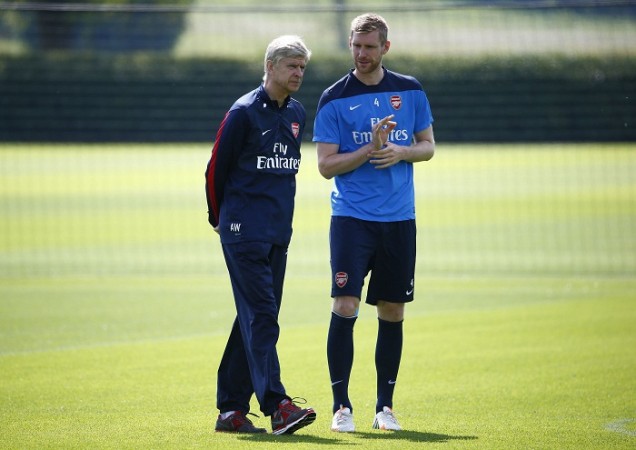 Arsene Wenger is looking to give Per Mertesacker some help at the back by reportedly bidding for Athletic Bilbao defender Aymeric Laporte Arsene Wenger Per Mertesacker