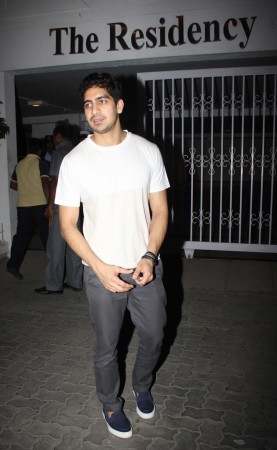Ranbir Kapoor, Katrina Kaif, Alia Bhatt Spotted at Karan 