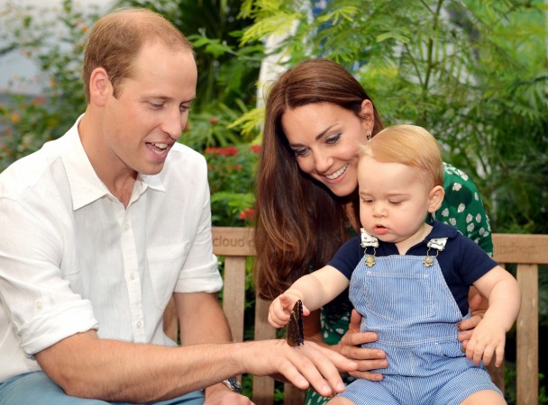   Prince William, Kate Middleton "title =" Prince William, Kate Middleton and their son Prince George. "Width =" 660 "height =" auto "tw =" 1200 "th =" 887 "/> </figure>
<p><figcaption clbad=