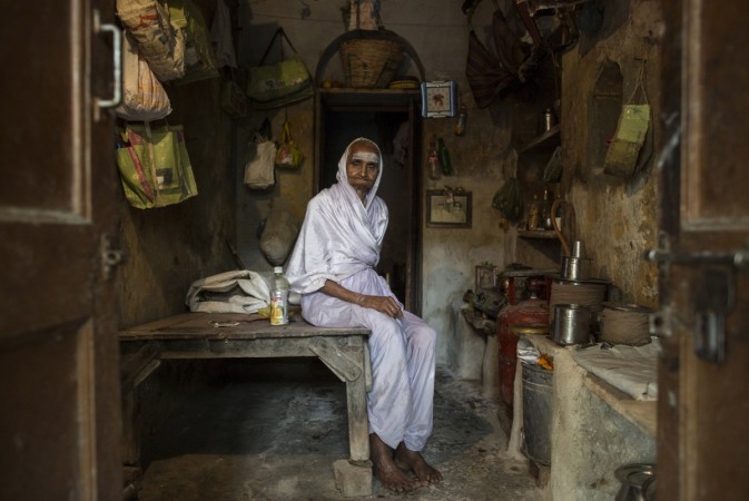 A widow dressed in white. Superstitions
