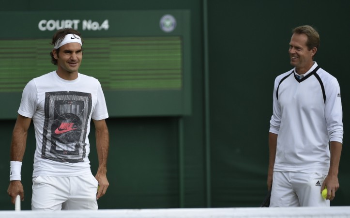 Roger Federer with Stefan Edberg Roger Federer with coach Stefan Edberg