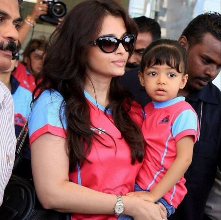 Aishwarya Rai Bachchan with daughter Aaradhya Pro Kabaddi League