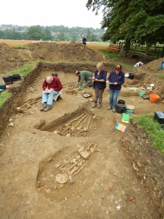 couple of skeletons holding hands for 700 years