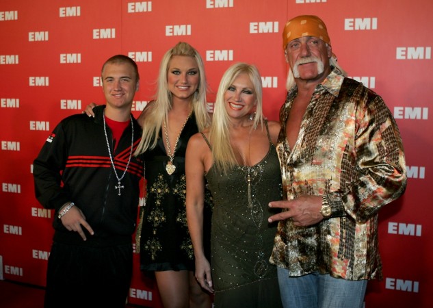 Hulk Hogan with his family