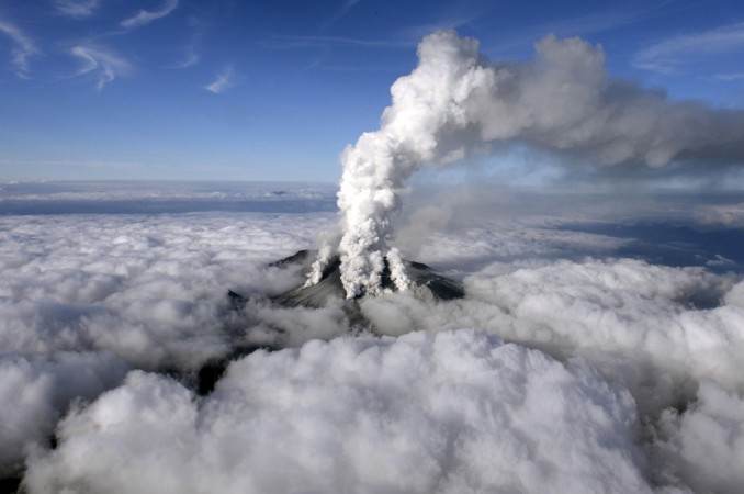 Japan's Ontake volcano eruption