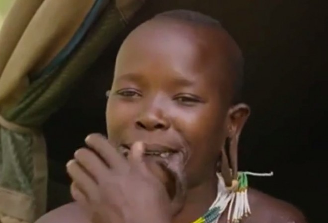 Woman with World's Largest Lip Disc, Ancient Way to Attract Husband Woman with World's Largest Lip Disc, Ancient Way to Attract Husband