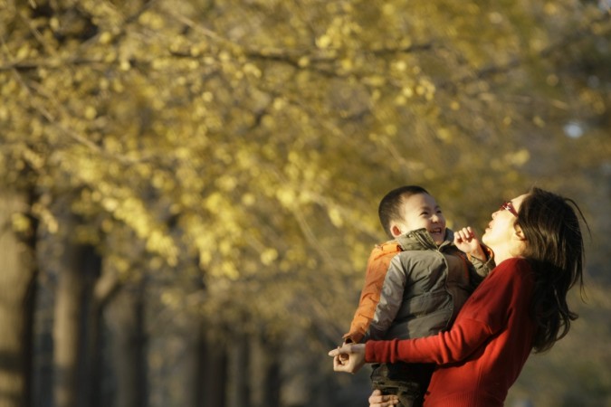 Scientists show that children can resemble the mother's previous sexual partner Past sexual partners determine the size of your baby
