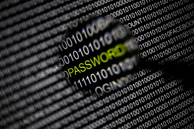 Uniqclo online accounts hacked Zomato hacking