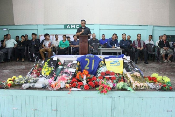The club and fans paid their last respect for Peter at Vengthlang YMA Hall. Peter Biaksangzuala