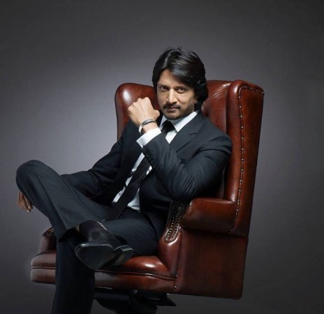Sudeep Stands up for Dr Vishnuvardhan's Memorial: Says He Rightfully Deserves It Sudeep Stands up for Dr Vishnuvardhan's Memorial: Says He Rightfully Deserves It