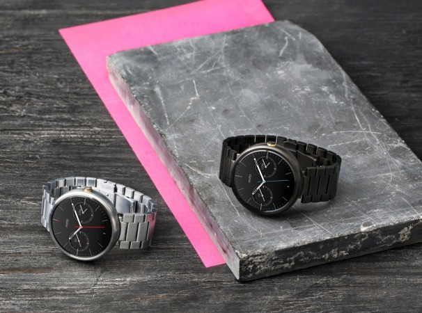 Motorola Launches Aircraft-Grade Stainless Steel, Gold Moto 360 Bands; Moto Body Fitness App Update to Rollout Soon Motorola Launches Aircraft-Grade Stainless Steel, Gold Moto 360 Bands; Moto Body Fitness App Update to Rollout Soon