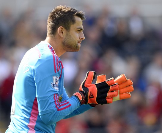 Lukasz Fabianski will see several familiar faces among his opponents today. Lukasz Fabianski