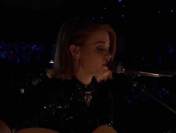 Reagan James perform "Try" by Colbie Caillat on "The Voice" Season 7