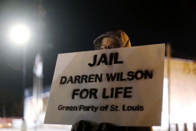 Michael Brown Case: one extremist group named 'RbG Black' has announced a bounty on the head of Ferguson police officer Darren Wilson. Michael Brown Case: one extremist group named 'RbG Black' has announced a bounty on the head of Ferguson police officer Darren Wilson.