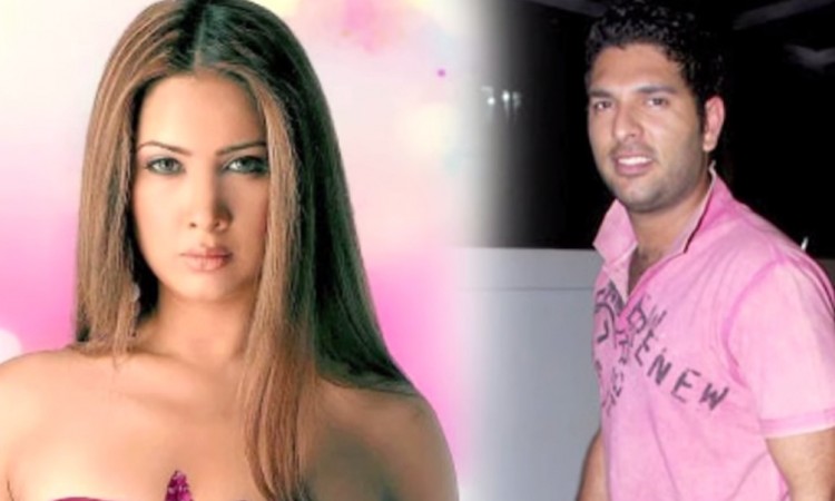 Kim Sharma and Yuvraj Singh Anushka – Virat, Deepika – Dhoni, Sushmita – Wasim Akram and Other Bollywood Actresses and Cricketers Link – Ups