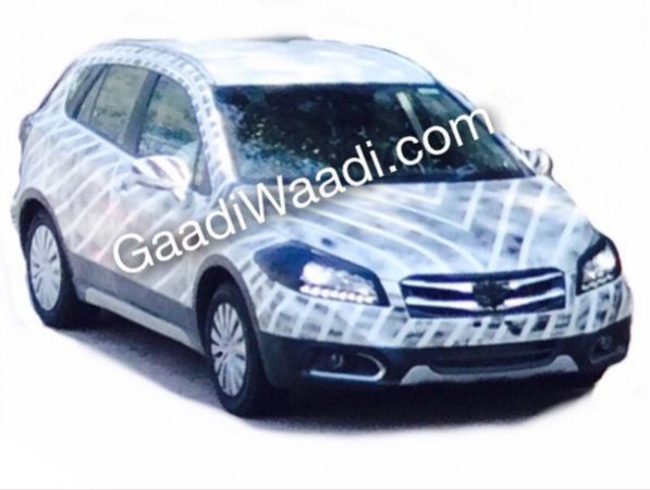 Maruti Suzuki SX4 S-Cross Spied With HID Projector Headlamps and DRL Maruti Suzuki SX4 S-Cross Spied With HID Projector Headlamps and DRL