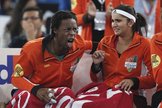 Gael Monfils and Sania Mirza have a bit of fun on the sidelines Gael Monfils Sania Mirza Indian Aces