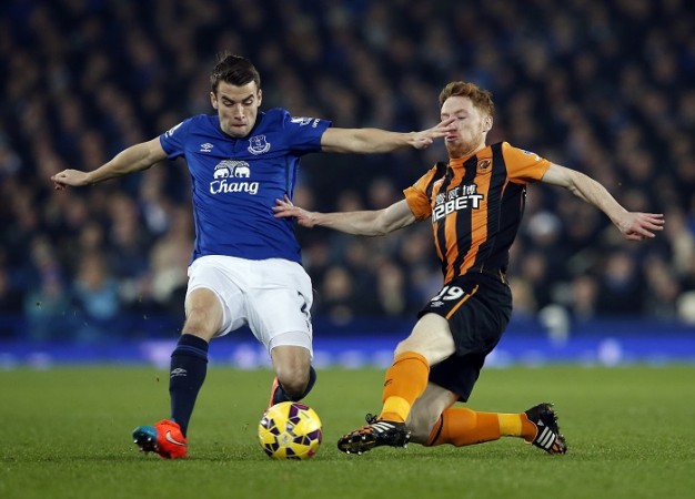 Seamus Coleman (L) is a big January transfer target for Manchester United Seamus Coleman Everton Hull City Stephen Quinn