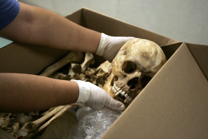 human skulls found in imphal