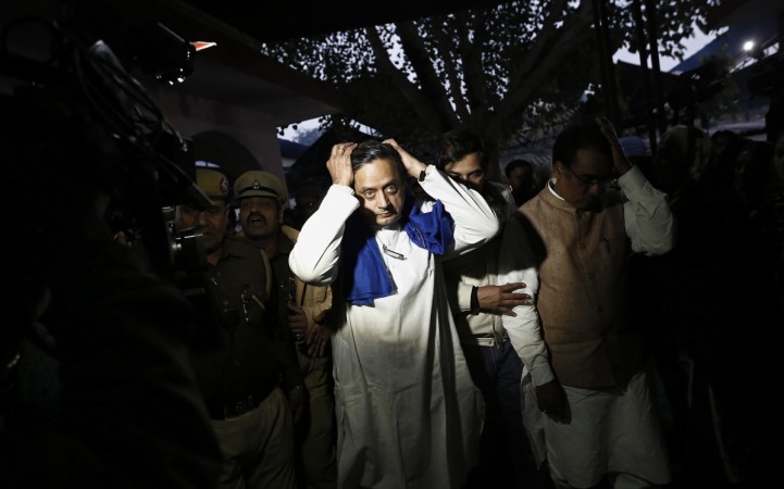 Shashi Tharoor
