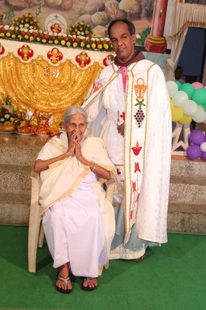 Priest jose Palimattom from Kerala, India, with his mother Priest jose Palimattom from Kerala with his mother