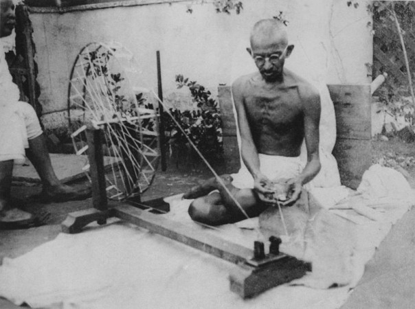 Mahatma Gandhi Mahatma Gandhi